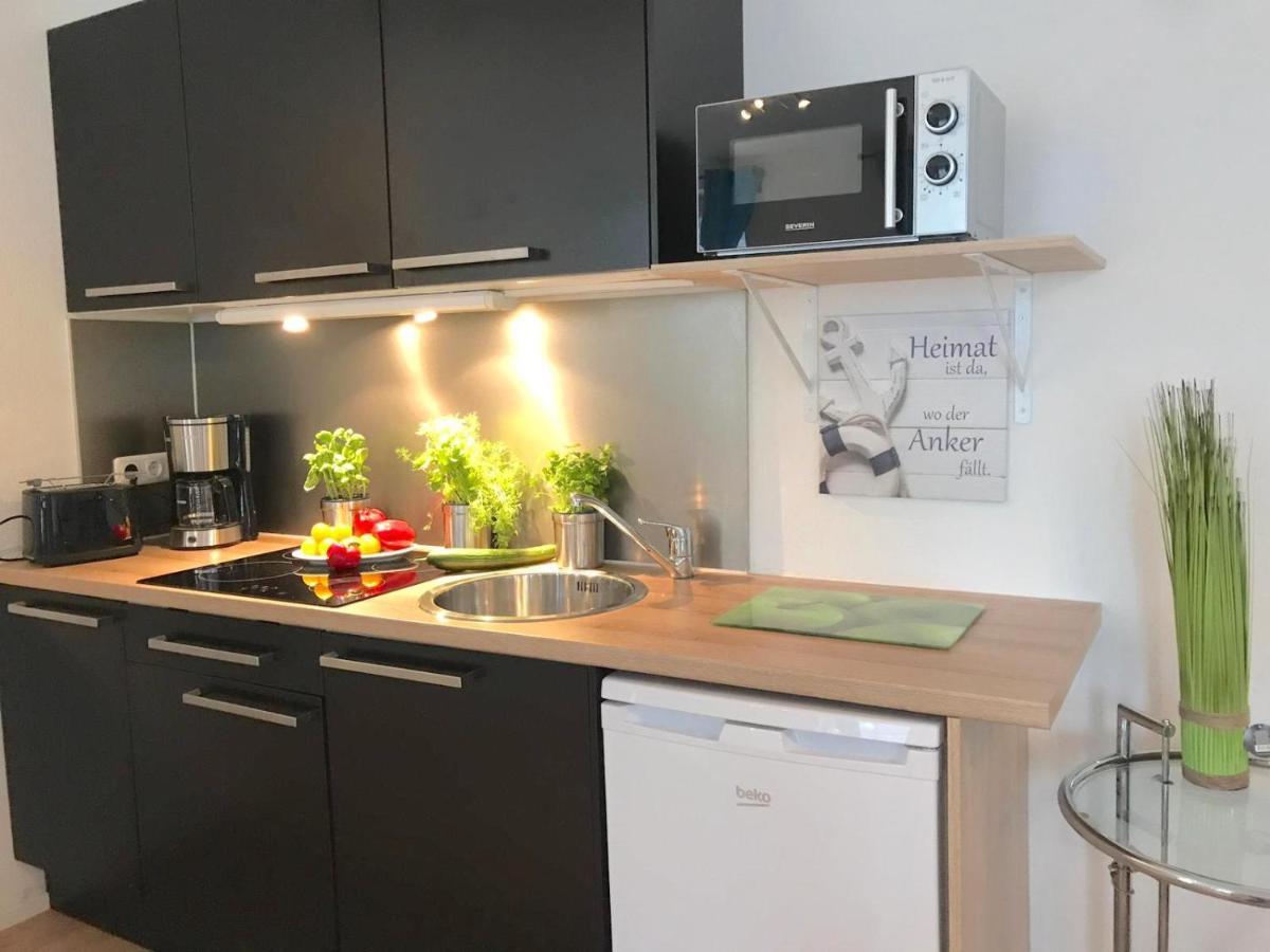 Kajuete Am Borbyer Kurpark Von Eckernfoerde